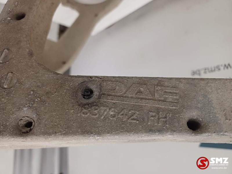 DAF Occ set koplamphouders L/R DAF - Prednja svjetla za Kamion: slika DAF Occ set koplamphouders L/R DAF - Prednja svjetla za Kamion DAF Occ set koplamphouders L/R DAF - Prednja svjetla za Kamion: slika DAF Occ set koplamphouders L/R DAF - Prednja svjetla za Kamion