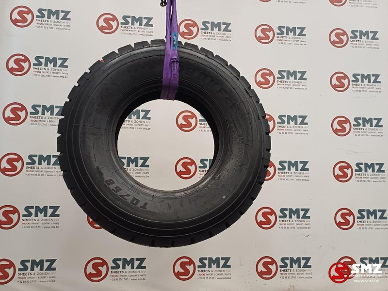 Diversen Band 315/80R22.5 Torque TQ768 156/152L - Guma za Kamion: slika Diversen Band 315/80R22.5 Torque TQ768 156/152L - Guma za Kamion Diversen Band 315/80R22.5 Torque TQ768 156/152L - Guma za Kamion: slika Diversen Band 315/80R22.5 Torque TQ768 156/152L - Guma za Kamion