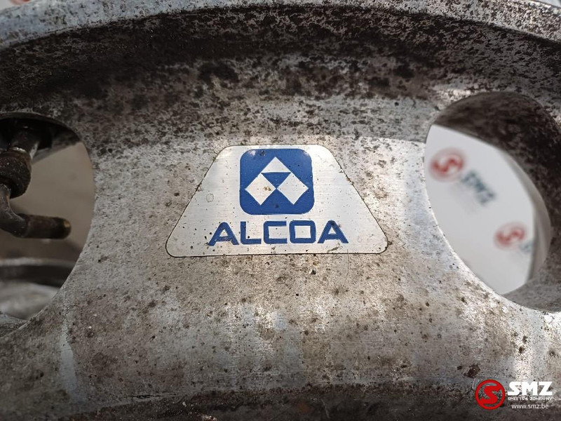 Diversen Occ set Alcoa aluminiumvelgen 9,00x22,5 - Felga za Kamion: slika Diversen Occ set Alcoa aluminiumvelgen 9,00x22,5 - Felga za Kamion Diversen Occ set Alcoa aluminiumvelgen 9,00x22,5 - Felga za Kamion: slika Diversen Occ set Alcoa aluminiumvelgen 9,00x22,5 - Felga za Kamion
