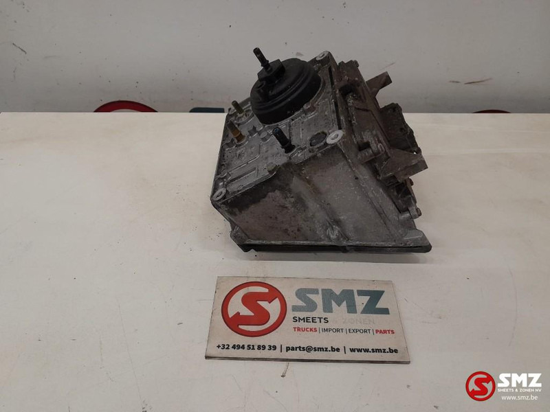 Iveco Occ AdBluepomp Iveco - Sustav goriva za Kamion: slika Iveco Occ AdBluepomp Iveco - Sustav goriva za Kamion Iveco Occ AdBluepomp Iveco - Sustav goriva za Kamion: slika Iveco Occ AdBluepomp Iveco - Sustav goriva za Kamion