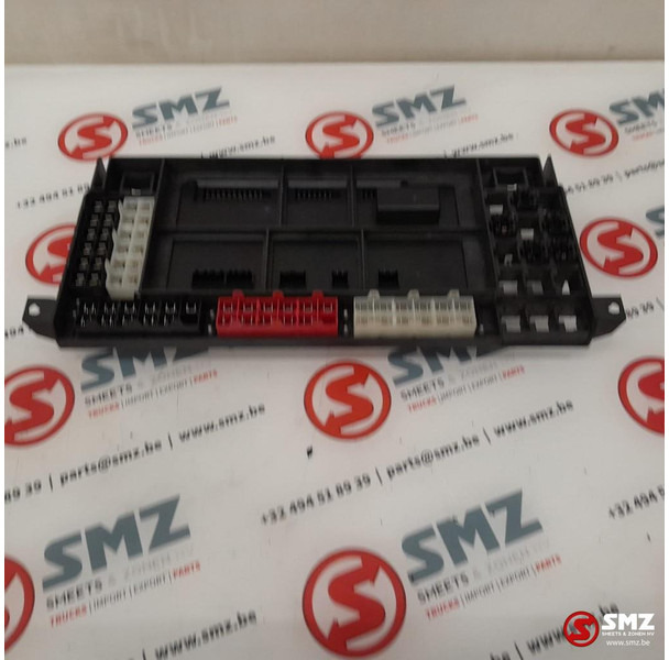 Iveco Occ ECU Body Computer Iveco - Upravljačka jedinica (ECU) za Kamion: slika Iveco Occ ECU Body Computer Iveco - Upravljačka jedinica (ECU) za Kamion Iveco Occ ECU Body Computer Iveco - Upravljačka jedinica (ECU) za Kamion: slika Iveco Occ ECU Body Computer Iveco - Upravljačka jedinica (ECU) za Kamion