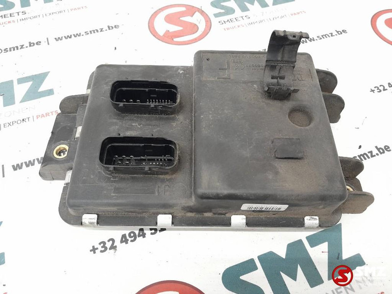 Iveco Occ ECU Front Frame Computer Iveco - Upravljačka jedinica (ECU) za Kamion: slika Iveco Occ ECU Front Frame Computer Iveco - Upravljačka jedinica (ECU) za Kamion Iveco Occ ECU Front Frame Computer Iveco - Upravljačka jedinica (ECU) za Kamion: slika Iveco Occ ECU Front Frame Computer Iveco - Upravljačka jedinica (ECU) za Kamion