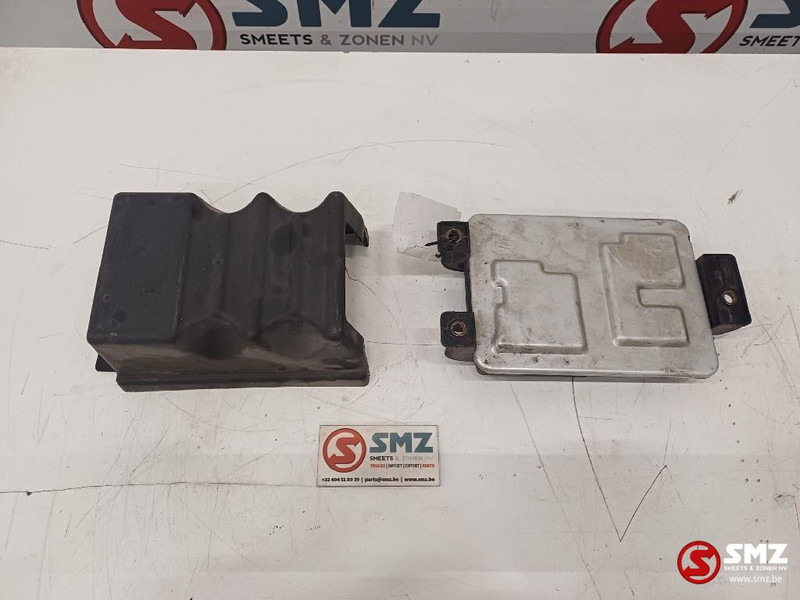 Iveco Occ ECU Front Frame Computer Iveco - Upravljačka jedinica (ECU) za Kamion: slika Iveco Occ ECU Front Frame Computer Iveco - Upravljačka jedinica (ECU) za Kamion Iveco Occ ECU Front Frame Computer Iveco - Upravljačka jedinica (ECU) za Kamion: slika Iveco Occ ECU Front Frame Computer Iveco - Upravljačka jedinica (ECU) za Kamion