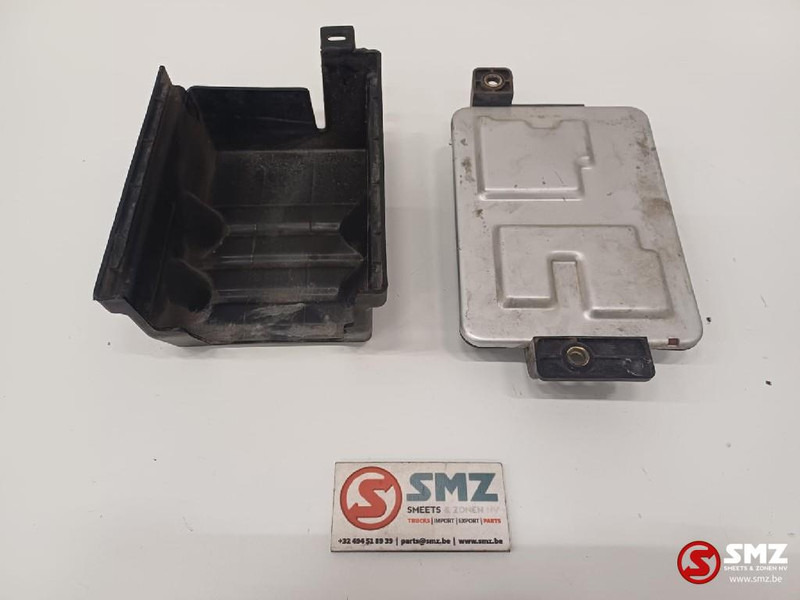 Iveco Occ ECU Front frame computer regeleenheid Iveco - Upravljačka jedinica (ECU) za Kamion: slika Iveco Occ ECU Front frame computer regeleenheid Iveco - Upravljačka jedinica (ECU) za Kamion Iveco Occ ECU Front frame computer regeleenheid Iveco - Upravljačka jedinica (ECU) za Kamion: slika Iveco Occ ECU Front frame computer regeleenheid Iveco - Upravljačka jedinica (ECU) za Kamion