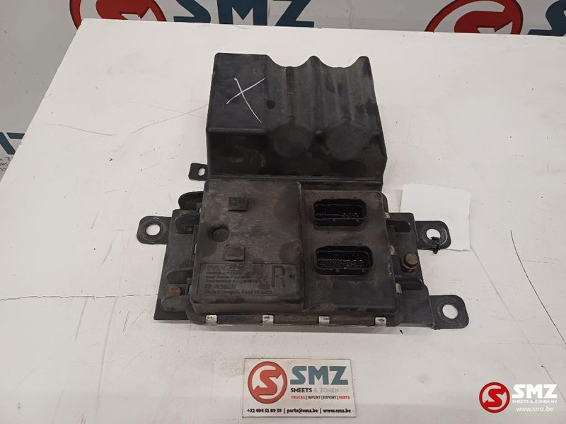 Iveco Occ ECU achterframe computer Iveco - Upravljačka jedinica (ECU) za Kamion: slika Iveco Occ ECU achterframe computer Iveco - Upravljačka jedinica (ECU) za Kamion Iveco Occ ECU achterframe computer Iveco - Upravljačka jedinica (ECU) za Kamion: slika Iveco Occ ECU achterframe computer Iveco - Upravljačka jedinica (ECU) za Kamion