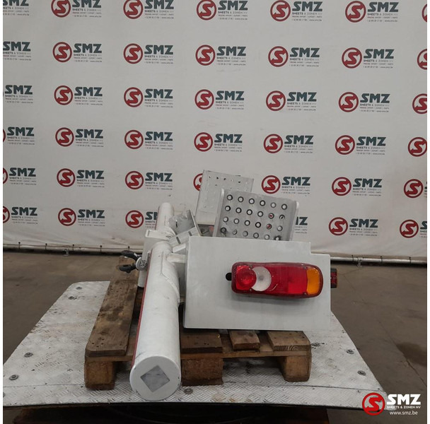 Iveco Occ achterbumper Iveco - Okvir/ Šasija za Kamion: slika Iveco Occ achterbumper Iveco - Okvir/ Šasija za Kamion Iveco Occ achterbumper Iveco - Okvir/ Šasija za Kamion: slika Iveco Occ achterbumper Iveco - Okvir/ Šasija za Kamion