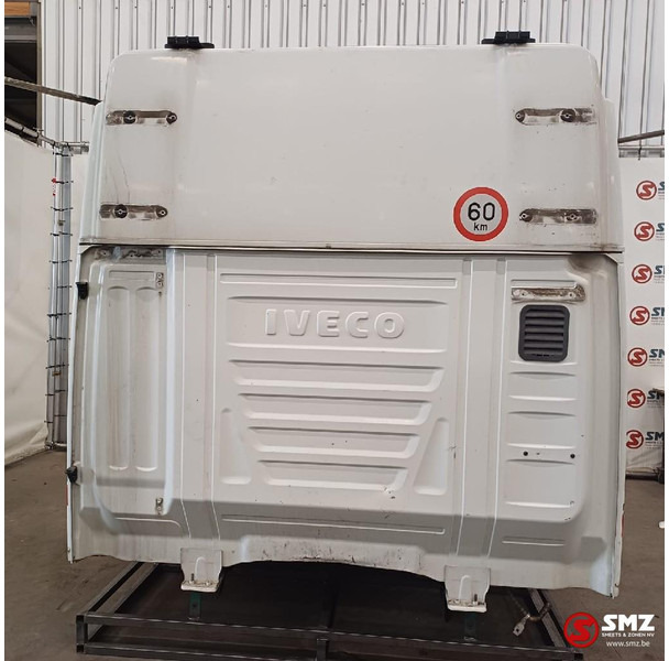 Iveco Occ cabine compleet Stralis Hi-Way Iveco - Kabina i unutrašnjost za Kamion: slika Iveco Occ cabine compleet Stralis Hi-Way Iveco - Kabina i unutrašnjost za Kamion Iveco Occ cabine compleet Stralis Hi-Way Iveco - Kabina i unutrašnjost za Kamion: slika Iveco Occ cabine compleet Stralis Hi-Way Iveco - Kabina i unutrašnjost za Kamion