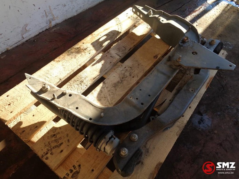 Iveco Occ cabine ophanging achter - Ovjes kabine za Kamion: slika Iveco Occ cabine ophanging achter - Ovjes kabine za Kamion Iveco Occ cabine ophanging achter - Ovjes kabine za Kamion: slika Iveco Occ cabine ophanging achter - Ovjes kabine za Kamion