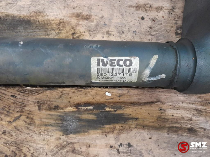 Iveco Occ cabinekantelbeugel Iveco - Ovjes kabine za Kamion: slika Iveco Occ cabinekantelbeugel Iveco - Ovjes kabine za Kamion Iveco Occ cabinekantelbeugel Iveco - Ovjes kabine za Kamion: slika Iveco Occ cabinekantelbeugel Iveco - Ovjes kabine za Kamion