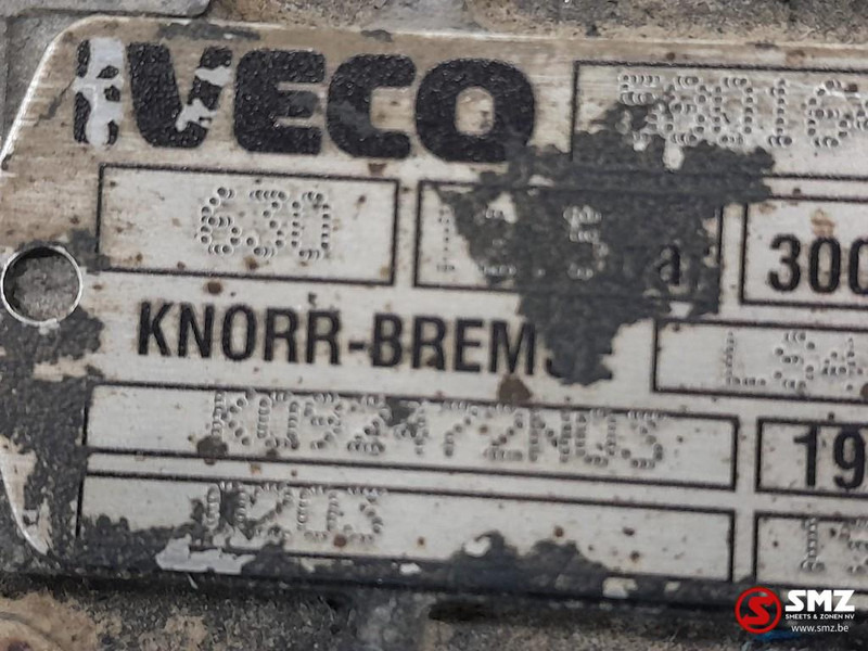 Iveco Occ luchtcompressor Iveco - Motor i dijelovi za Kamion: slika Iveco Occ luchtcompressor Iveco - Motor i dijelovi za Kamion Iveco Occ luchtcompressor Iveco - Motor i dijelovi za Kamion: slika Iveco Occ luchtcompressor Iveco - Motor i dijelovi za Kamion