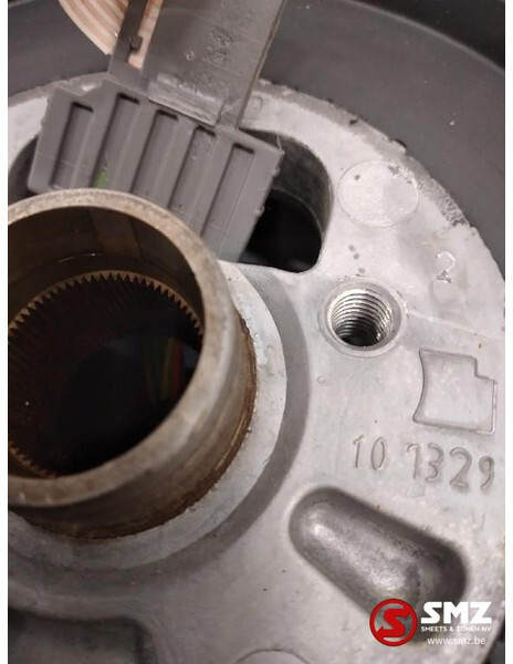 Iveco Occ stuurwiel Iveco - Upravljački mehanizam za Kamion: slika Iveco Occ stuurwiel Iveco - Upravljački mehanizam za Kamion Iveco Occ stuurwiel Iveco - Upravljački mehanizam za Kamion: slika Iveco Occ stuurwiel Iveco - Upravljački mehanizam za Kamion