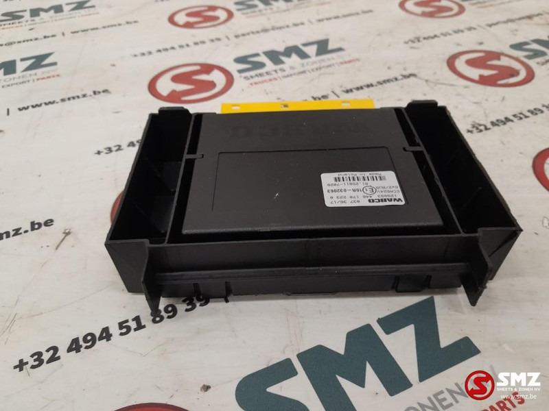 MAN Occ ECU ECAS 6x2 regeleenheid MAN - Upravljačka jedinica (ECU) za Kamion: slika MAN Occ ECU ECAS 6x2 regeleenheid MAN - Upravljačka jedinica (ECU) za Kamion MAN Occ ECU ECAS 6x2 regeleenheid MAN - Upravljačka jedinica (ECU) za Kamion: slika MAN Occ ECU ECAS 6x2 regeleenheid MAN - Upravljačka jedinica (ECU) za Kamion