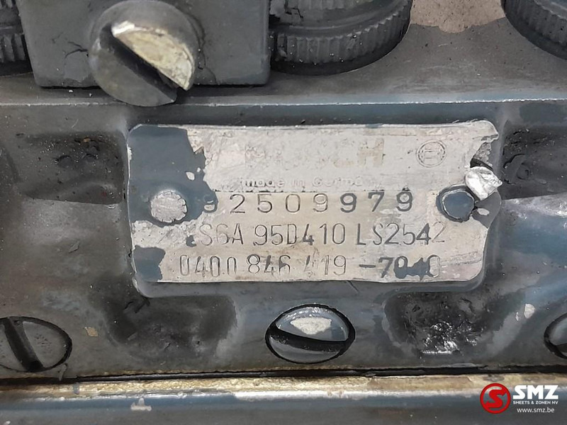 MAN Occ brandstofinjectiepomp D2566M/MF MAN - Pumpa goriva za Kamion: slika MAN Occ brandstofinjectiepomp D2566M/MF MAN - Pumpa goriva za Kamion MAN Occ brandstofinjectiepomp D2566M/MF MAN - Pumpa goriva za Kamion: slika MAN Occ brandstofinjectiepomp D2566M/MF MAN - Pumpa goriva za Kamion