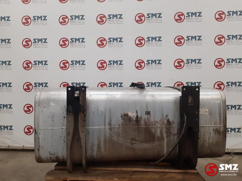 MAN Occ brandstoftank 625L MAN - Spremnik goriva za Kamion: slika MAN Occ brandstoftank 625L MAN - Spremnik goriva za Kamion MAN Occ brandstoftank 625L MAN - Spremnik goriva za Kamion: slika MAN Occ brandstoftank 625L MAN - Spremnik goriva za Kamion
