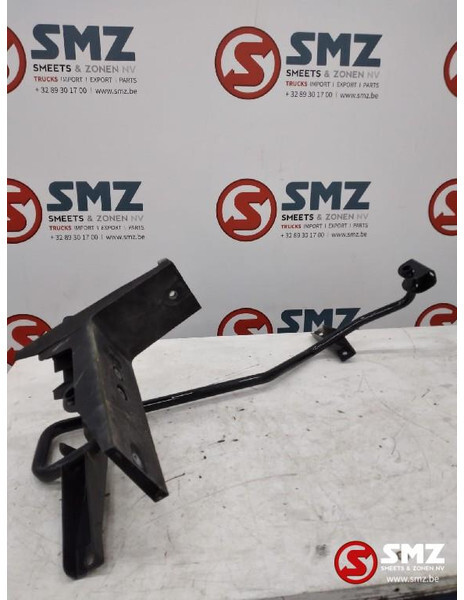 MAN Occ cabinespoilersteunen links+rechts MAN - Aerodinamika/ Spojler za Kamion: slika MAN Occ cabinespoilersteunen links+rechts MAN - Aerodinamika/ Spojler za Kamion MAN Occ cabinespoilersteunen links+rechts MAN - Aerodinamika/ Spojler za Kamion: slika MAN Occ cabinespoilersteunen links+rechts MAN - Aerodinamika/ Spojler za Kamion