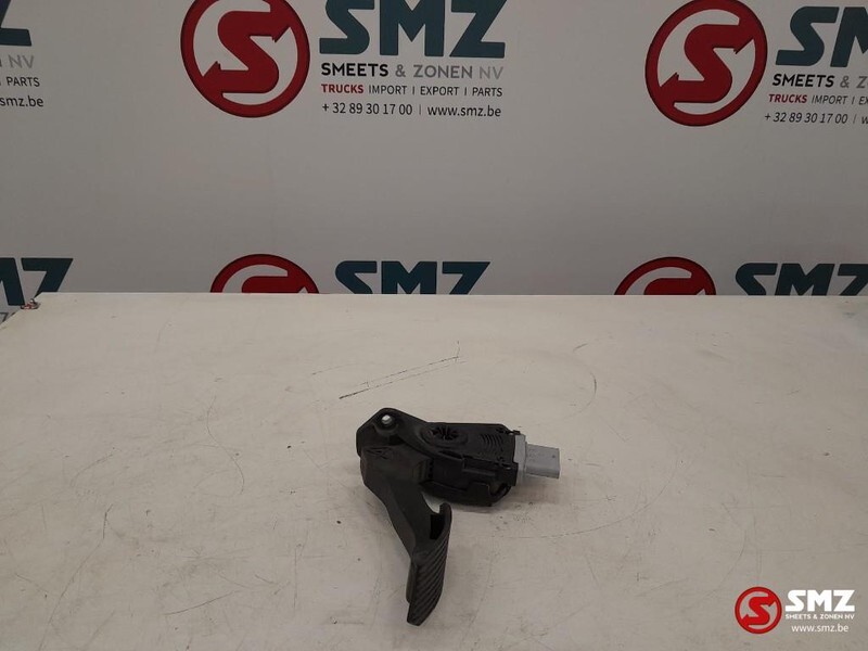 MAN Occ gaspedaal + sensor MAN TGX 81259706103 - Kabina i unutrašnjost za Kamion: slika MAN Occ gaspedaal + sensor MAN TGX 81259706103 - Kabina i unutrašnjost za Kamion MAN Occ gaspedaal + sensor MAN TGX 81259706103 - Kabina i unutrašnjost za Kamion: slika MAN Occ gaspedaal + sensor MAN TGX 81259706103 - Kabina i unutrašnjost za Kamion