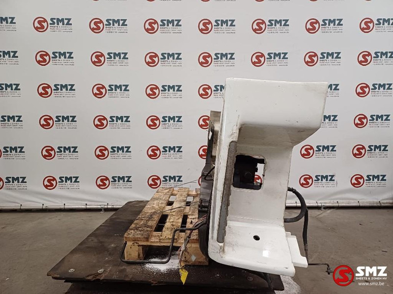 MAN Occ onderrijbeveiliging + cabineopstap L/R MAN - Branik za Kamion: slika MAN Occ onderrijbeveiliging + cabineopstap L/R MAN - Branik za Kamion MAN Occ onderrijbeveiliging + cabineopstap L/R MAN - Branik za Kamion: slika MAN Occ onderrijbeveiliging + cabineopstap L/R MAN - Branik za Kamion