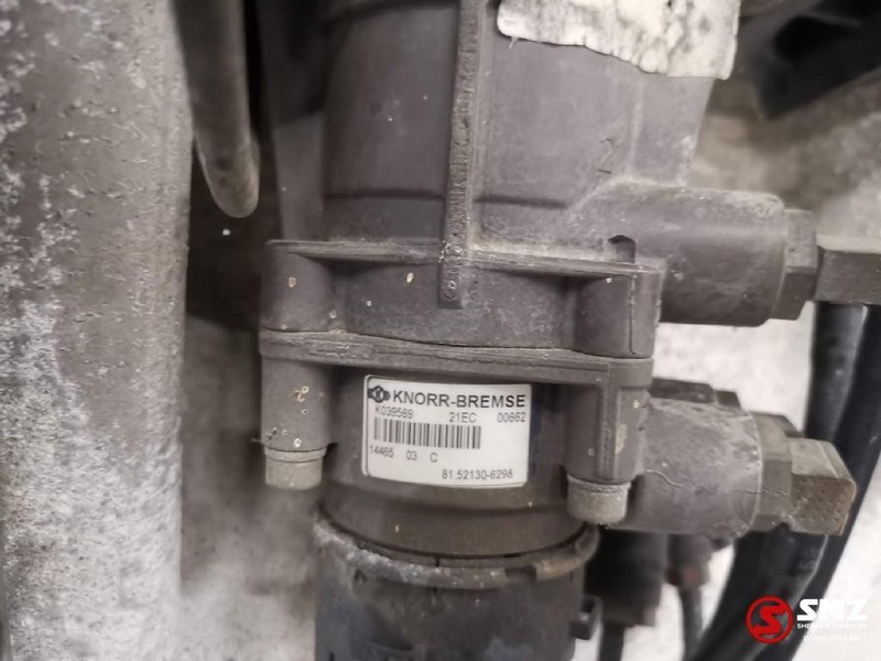 MAN Occ pedaalplaat met pedalen MAN TGX 18.440 - Papučica za Kamion: slika MAN Occ pedaalplaat met pedalen MAN TGX 18.440 - Papučica za Kamion MAN Occ pedaalplaat met pedalen MAN TGX 18.440 - Papučica za Kamion: slika MAN Occ pedaalplaat met pedalen MAN TGX 18.440 - Papučica za Kamion