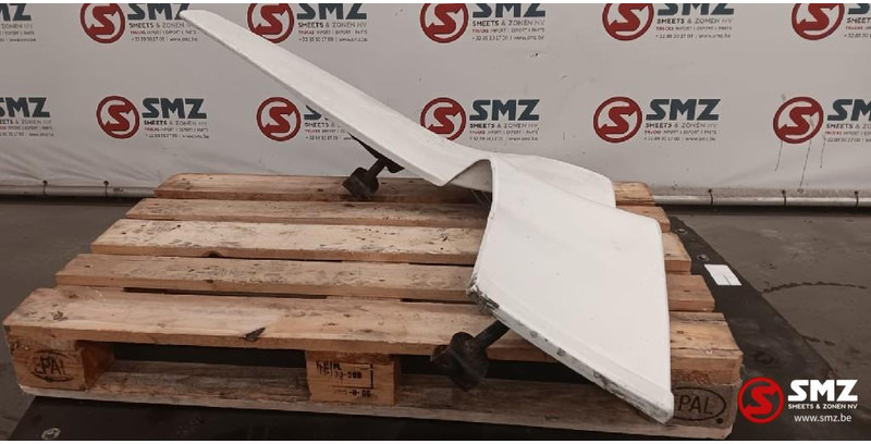 Aerodinamika/ Spojler za Kamion MAN Occ set cabinehoekspoilers L/R MAN: slika Aerodinamika/ Spojler za Kamion MAN Occ set cabinehoekspoilers L/R MAN