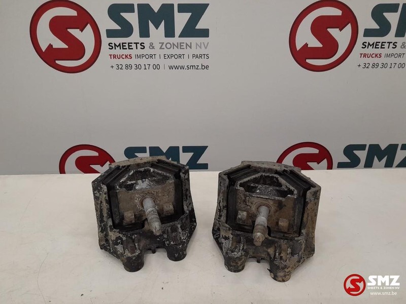 MAN Occ set motorsteunen MAN TGA 81962100620 - Nosač motora za Kamion: slika MAN Occ set motorsteunen MAN TGA 81962100620 - Nosač motora za Kamion MAN Occ set motorsteunen MAN TGA 81962100620 - Nosač motora za Kamion: slika MAN Occ set motorsteunen MAN TGA 81962100620 - Nosač motora za Kamion