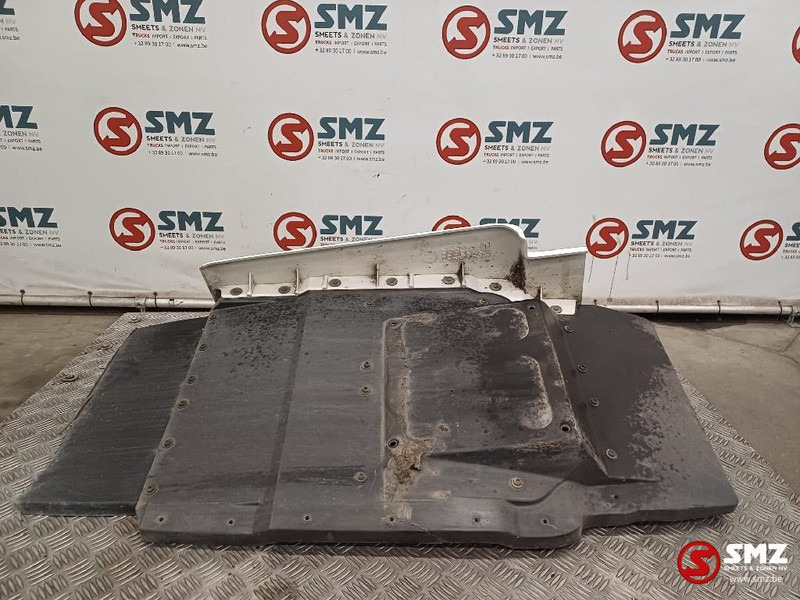 MAN Occ spatbord vooraan links MAN - Karoserija i eksterijer za Kamion: slika MAN Occ spatbord vooraan links MAN - Karoserija i eksterijer za Kamion MAN Occ spatbord vooraan links MAN - Karoserija i eksterijer za Kamion: slika MAN Occ spatbord vooraan links MAN - Karoserija i eksterijer za Kamion