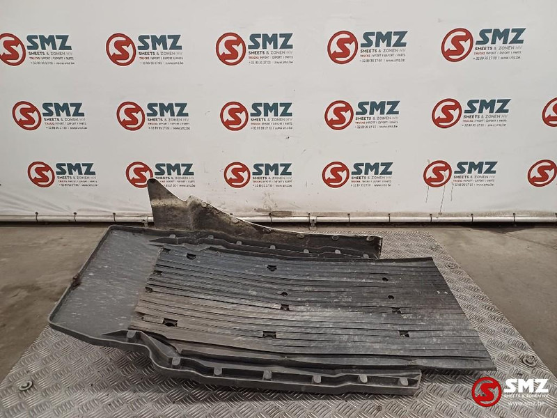 MAN Occ spatbord vooraan links MAN - Karoserija i eksterijer za Kamion: slika MAN Occ spatbord vooraan links MAN - Karoserija i eksterijer za Kamion MAN Occ spatbord vooraan links MAN - Karoserija i eksterijer za Kamion: slika MAN Occ spatbord vooraan links MAN - Karoserija i eksterijer za Kamion