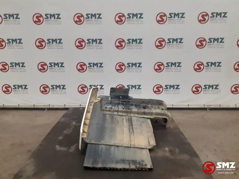 MAN Occ spatbord vooraan links + spatbordhouder MAN - Karoserija i eksterijer za Kamion: slika MAN Occ spatbord vooraan links + spatbordhouder MAN - Karoserija i eksterijer za Kamion MAN Occ spatbord vooraan links + spatbordhouder MAN - Karoserija i eksterijer za Kamion: slika MAN Occ spatbord vooraan links + spatbordhouder MAN - Karoserija i eksterijer za Kamion