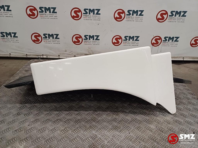 MAN Occ spatbord vooraan rechts MAN - Karoserija i eksterijer za Kamion: slika MAN Occ spatbord vooraan rechts MAN - Karoserija i eksterijer za Kamion MAN Occ spatbord vooraan rechts MAN - Karoserija i eksterijer za Kamion: slika MAN Occ spatbord vooraan rechts MAN - Karoserija i eksterijer za Kamion