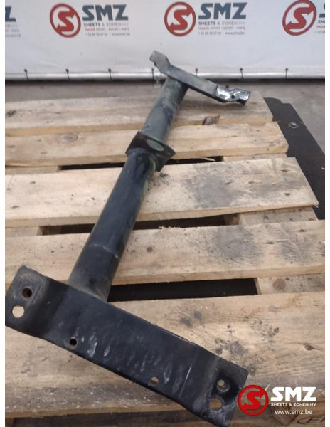 MAN Occ spatbordsteun rechts MAN - Karoserija i eksterijer za Kamion: slika MAN Occ spatbordsteun rechts MAN - Karoserija i eksterijer za Kamion MAN Occ spatbordsteun rechts MAN - Karoserija i eksterijer za Kamion: slika MAN Occ spatbordsteun rechts MAN - Karoserija i eksterijer za Kamion