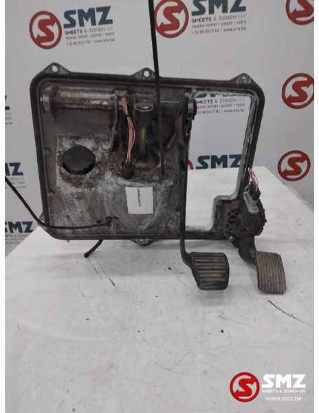 MAN Occ voetremventiel + gaspedaal MAN TGS 81521306298 - Kabina i unutrašnjost za Kamion: slika MAN Occ voetremventiel + gaspedaal MAN TGS 81521306298 - Kabina i unutrašnjost za Kamion MAN Occ voetremventiel + gaspedaal MAN TGS 81521306298 - Kabina i unutrašnjost za Kamion: slika MAN Occ voetremventiel + gaspedaal MAN TGS 81521306298 - Kabina i unutrašnjost za Kamion