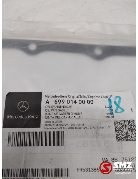 Mercedes-Benz Carterpanpakking mercedes a6990140000 - Karter za Kamion: slika Mercedes-Benz Carterpanpakking mercedes a6990140000 - Karter za Kamion Mercedes-Benz Carterpanpakking mercedes a6990140000 - Karter za Kamion: slika Mercedes-Benz Carterpanpakking mercedes a6990140000 - Karter za Kamion
