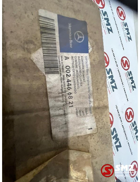 Mercedes-Benz Instrumentenpaneel mercedes sprinter W903 W904 - Ploča s instrumentima za Kamion: slika Mercedes-Benz Instrumentenpaneel mercedes sprinter W903 W904 - Ploča s instrumentima za Kamion Mercedes-Benz Instrumentenpaneel mercedes sprinter W903 W904 - Ploča s instrumentima za Kamion: slika Mercedes-Benz Instrumentenpaneel mercedes sprinter W903 W904 - Ploča s instrumentima za Kamion