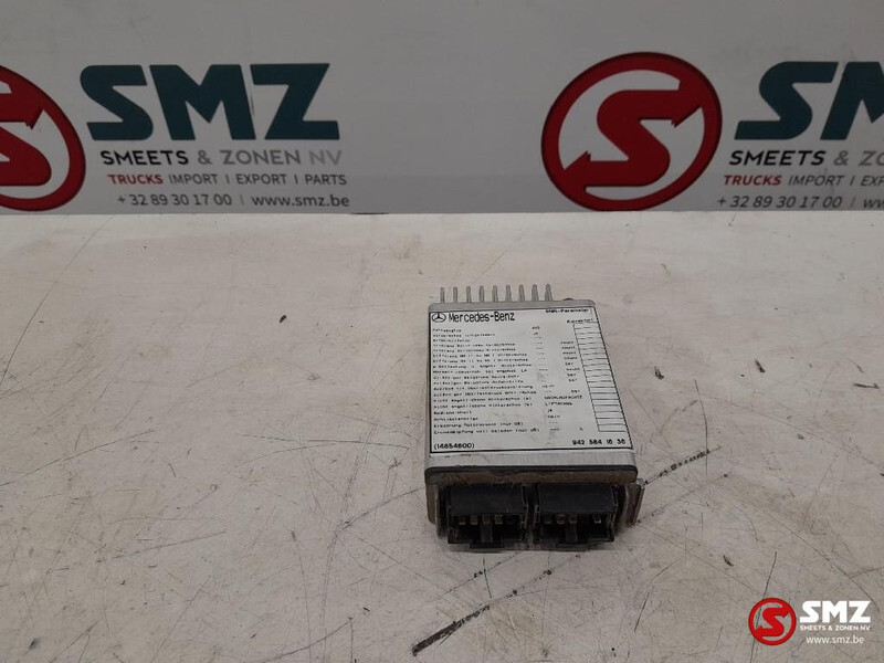 Mercedes-Benz Occ ECU ECAS 4x2 VL regeleenheid Mercedes - Upravljačka jedinica (ECU) za Kamion: slika Mercedes-Benz Occ ECU ECAS 4x2 VL regeleenheid Mercedes - Upravljačka jedinica (ECU) za Kamion Mercedes-Benz Occ ECU ECAS 4x2 VL regeleenheid Mercedes - Upravljačka jedinica (ECU) za Kamion: slika Mercedes-Benz Occ ECU ECAS 4x2 VL regeleenheid Mercedes - Upravljačka jedinica (ECU) za Kamion