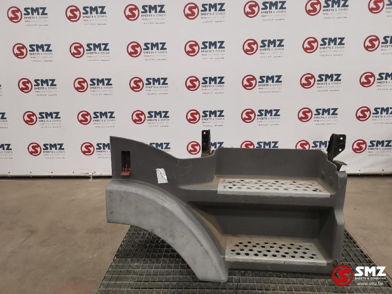 Mercedes-Benz Occ Opstapbak rechts Actros MP2 - Prag za Kamion: slika Mercedes-Benz Occ Opstapbak rechts Actros MP2 - Prag za Kamion Mercedes-Benz Occ Opstapbak rechts Actros MP2 - Prag za Kamion: slika Mercedes-Benz Occ Opstapbak rechts Actros MP2 - Prag za Kamion