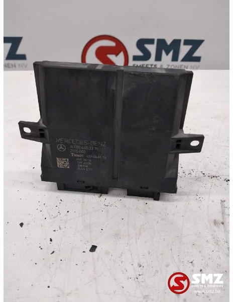 Mercedes-Benz Occ ZGS deurmodule Mercedes - Upravljačka jedinica (ECU) za Kamion: slika Mercedes-Benz Occ ZGS deurmodule Mercedes - Upravljačka jedinica (ECU) za Kamion Mercedes-Benz Occ ZGS deurmodule Mercedes - Upravljačka jedinica (ECU) za Kamion: slika Mercedes-Benz Occ ZGS deurmodule Mercedes - Upravljačka jedinica (ECU) za Kamion