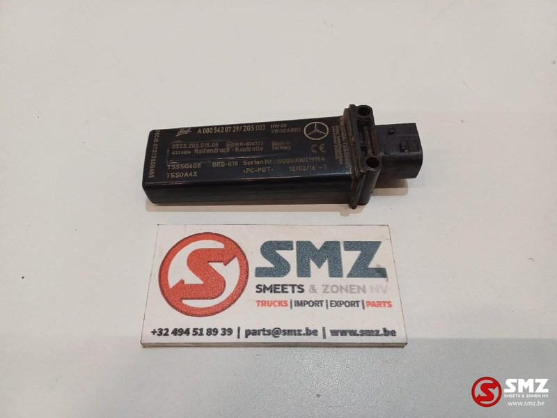 Mercedes-Benz Occ bandenspanningsensor Mercedes - Senzor za Kamion: slika Mercedes-Benz Occ bandenspanningsensor Mercedes - Senzor za Kamion Mercedes-Benz Occ bandenspanningsensor Mercedes - Senzor za Kamion: slika Mercedes-Benz Occ bandenspanningsensor Mercedes - Senzor za Kamion