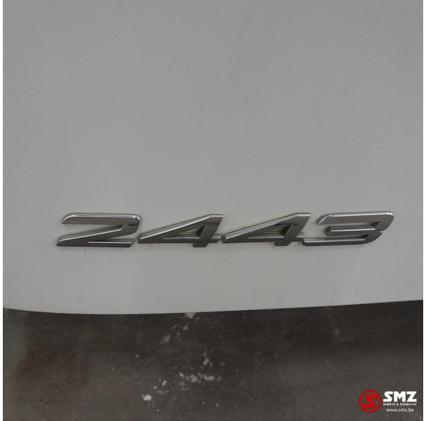 Kabina i unutrašnjost za Kamion Mercedes-Benz Occ cabine RHD Mercedes: slika Kabina i unutrašnjost za Kamion Mercedes-Benz Occ cabine RHD Mercedes