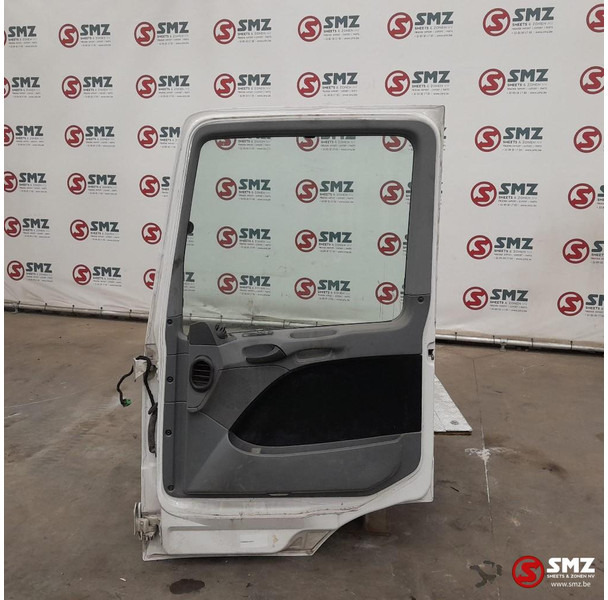 Mercedes-Benz Occ deur rechts Mercedes Actros MP3 - Vrata i dijelovi za Kamion: slika Mercedes-Benz Occ deur rechts Mercedes Actros MP3 - Vrata i dijelovi za Kamion Mercedes-Benz Occ deur rechts Mercedes Actros MP3 - Vrata i dijelovi za Kamion: slika Mercedes-Benz Occ deur rechts Mercedes Actros MP3 - Vrata i dijelovi za Kamion