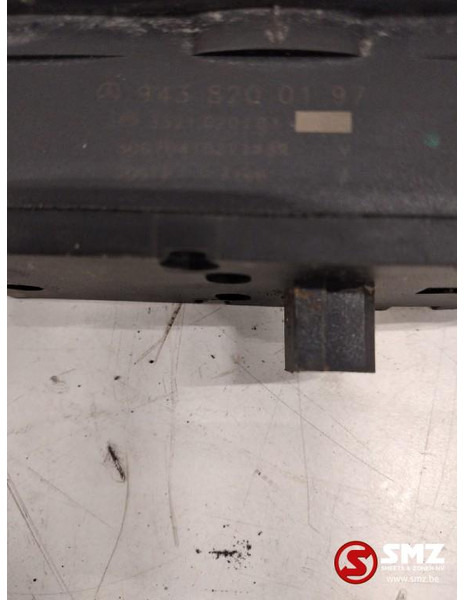 Mercedes-Benz Occ deurbedieningspaneel passagierszijde Mercedes - Električni sustav za Kamion: slika Mercedes-Benz Occ deurbedieningspaneel passagierszijde Mercedes - Električni sustav za Kamion Mercedes-Benz Occ deurbedieningspaneel passagierszijde Mercedes - Električni sustav za Kamion: slika Mercedes-Benz Occ deurbedieningspaneel passagierszijde Mercedes - Električni sustav za Kamion