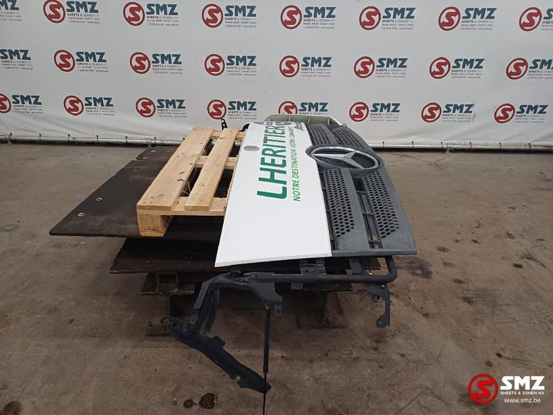 Mercedes-Benz Occ grille Mercedes - Rešetka za Kamion: slika Mercedes-Benz Occ grille Mercedes - Rešetka za Kamion Mercedes-Benz Occ grille Mercedes - Rešetka za Kamion: slika Mercedes-Benz Occ grille Mercedes - Rešetka za Kamion