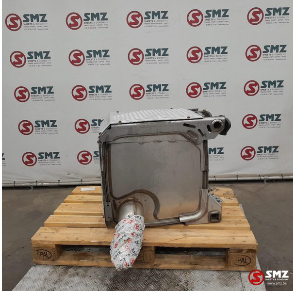 Mercedes-Benz Occ katalysator Euro 4 Mercedes - Katalizator za Kamion: slika Mercedes-Benz Occ katalysator Euro 4 Mercedes - Katalizator za Kamion Mercedes-Benz Occ katalysator Euro 4 Mercedes - Katalizator za Kamion: slika Mercedes-Benz Occ katalysator Euro 4 Mercedes - Katalizator za Kamion