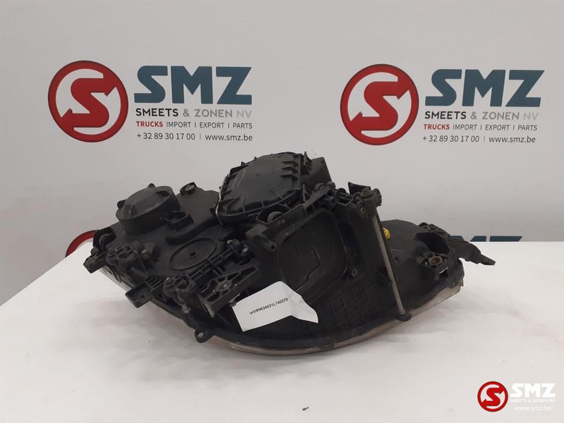 Mercedes-Benz Occ koplamp links Mercedes Actros MP4 - Prednja svjetla za Kamion: slika Mercedes-Benz Occ koplamp links Mercedes Actros MP4 - Prednja svjetla za Kamion Mercedes-Benz Occ koplamp links Mercedes Actros MP4 - Prednja svjetla za Kamion: slika Mercedes-Benz Occ koplamp links Mercedes Actros MP4 - Prednja svjetla za Kamion