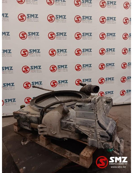 Mercedes-Benz Occ radiator + intercooler + expansievat Mercedes - Hladnjak za Kamion: slika Mercedes-Benz Occ radiator + intercooler + expansievat Mercedes - Hladnjak za Kamion Mercedes-Benz Occ radiator + intercooler + expansievat Mercedes - Hladnjak za Kamion: slika Mercedes-Benz Occ radiator + intercooler + expansievat Mercedes - Hladnjak za Kamion