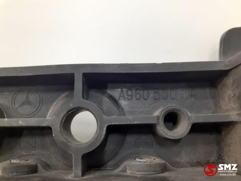 Mercedes-Benz Occ radiatorgrille Mercedes - Rešetka za Kamion: slika Mercedes-Benz Occ radiatorgrille Mercedes - Rešetka za Kamion Mercedes-Benz Occ radiatorgrille Mercedes - Rešetka za Kamion: slika Mercedes-Benz Occ radiatorgrille Mercedes - Rešetka za Kamion