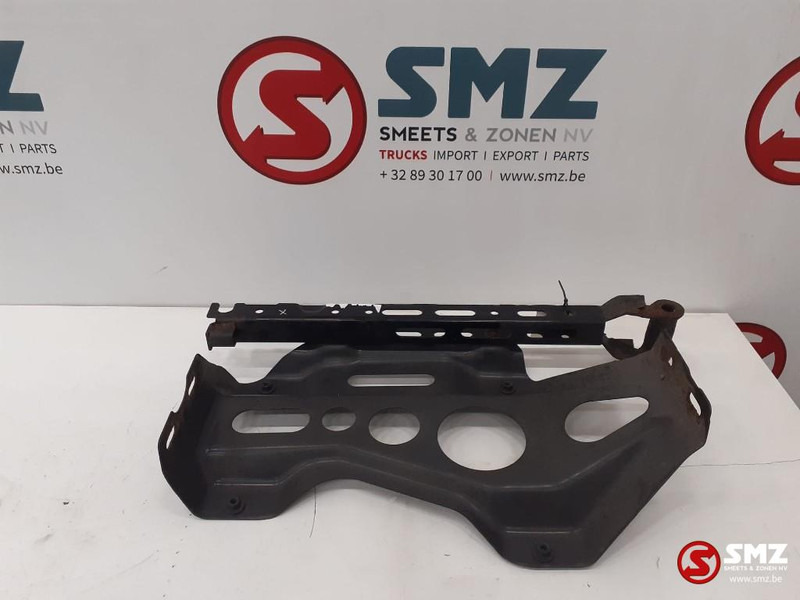 Mercedes-Benz Occ spatbordsteun rechtsvoor met sideskirtsteun Me - Karoserija i eksterijer za Kamion: slika Mercedes-Benz Occ spatbordsteun rechtsvoor met sideskirtsteun Me - Karoserija i eksterijer za Kamion Mercedes-Benz Occ spatbordsteun rechtsvoor met sideskirtsteun Me - Karoserija i eksterijer za Kamion: slika Mercedes-Benz Occ spatbordsteun rechtsvoor met sideskirtsteun Me - Karoserija i eksterijer za Kamion