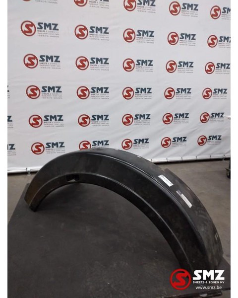 Mercedes-Benz Spatbord rechts Mercedes SK A3818804106 - Karoserija i eksterijer za Kamion: slika Mercedes-Benz Spatbord rechts Mercedes SK A3818804106 - Karoserija i eksterijer za Kamion Mercedes-Benz Spatbord rechts Mercedes SK A3818804106 - Karoserija i eksterijer za Kamion: slika Mercedes-Benz Spatbord rechts Mercedes SK A3818804106 - Karoserija i eksterijer za Kamion