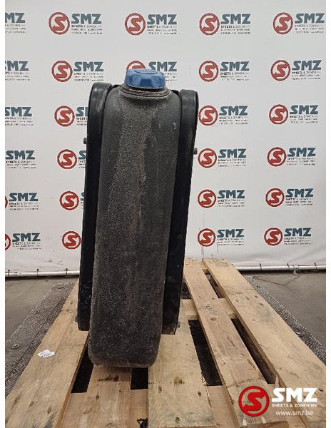 Renault Occ AdBluetank Renault - Sustav goriva za Kamion: slika Renault Occ AdBluetank Renault - Sustav goriva za Kamion Renault Occ AdBluetank Renault - Sustav goriva za Kamion: slika Renault Occ AdBluetank Renault - Sustav goriva za Kamion