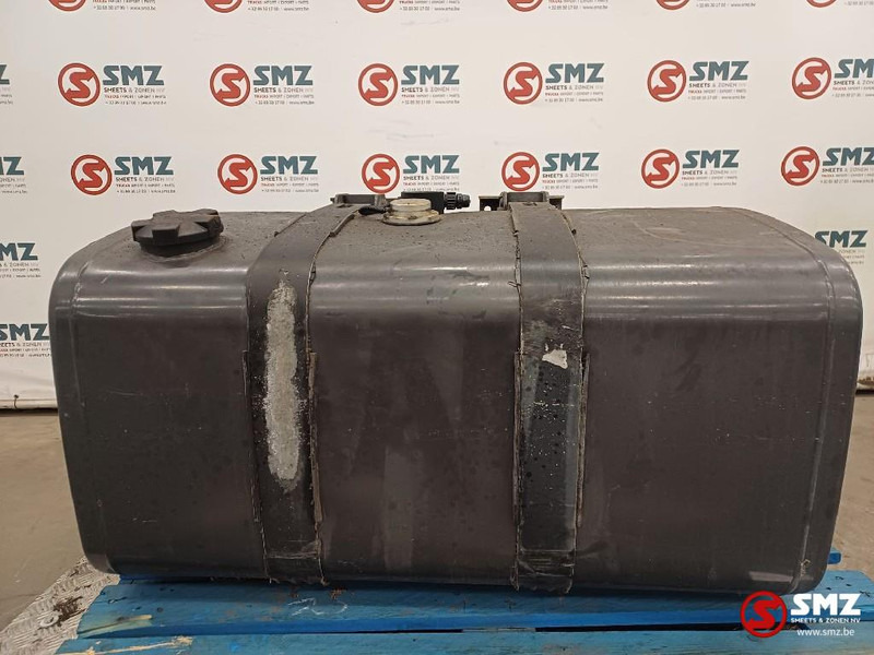 Renault Occ brandstoftank + brandstofniveausensor 315L Ren - Spremnik goriva za Kamion: slika Renault Occ brandstoftank + brandstofniveausensor 315L Ren - Spremnik goriva za Kamion Renault Occ brandstoftank + brandstofniveausensor 315L Ren - Spremnik goriva za Kamion: slika Renault Occ brandstoftank + brandstofniveausensor 315L Ren - Spremnik goriva za Kamion