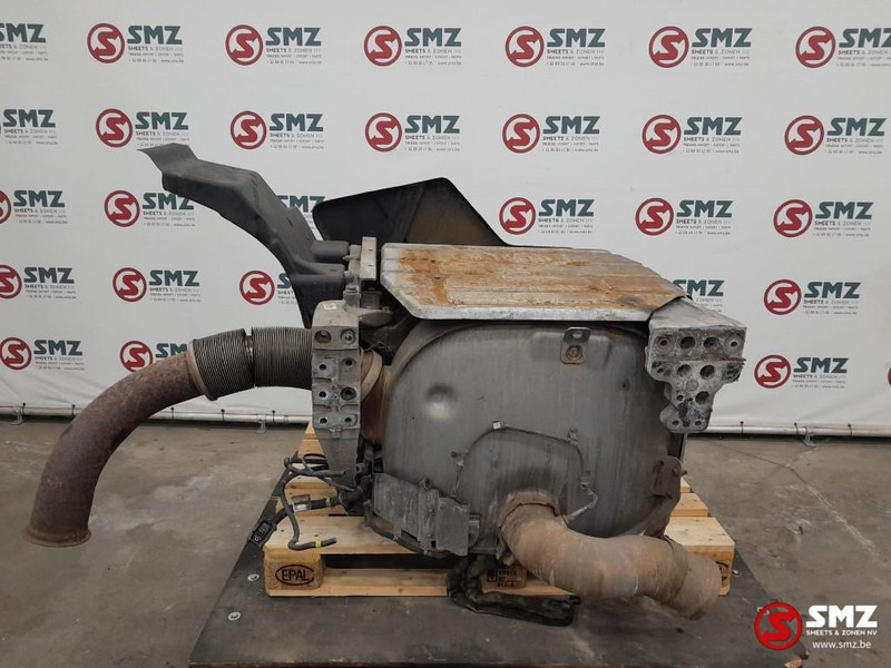 Renault Occ katalysator Euro 6 Renault - Katalizator za Kamion: slika Renault Occ katalysator Euro 6 Renault - Katalizator za Kamion Renault Occ katalysator Euro 6 Renault - Katalizator za Kamion: slika Renault Occ katalysator Euro 6 Renault - Katalizator za Kamion