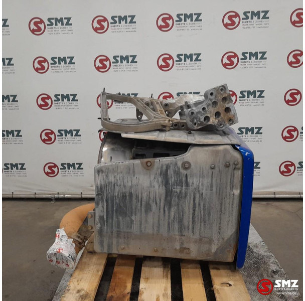 Renault Occ katalysator Euro 6 Renault - Katalizator za Kamion: slika Renault Occ katalysator Euro 6 Renault - Katalizator za Kamion Renault Occ katalysator Euro 6 Renault - Katalizator za Kamion: slika Renault Occ katalysator Euro 6 Renault - Katalizator za Kamion